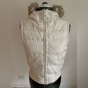 ❌SOLD❌ Aeropostale Down Feather XS Vest